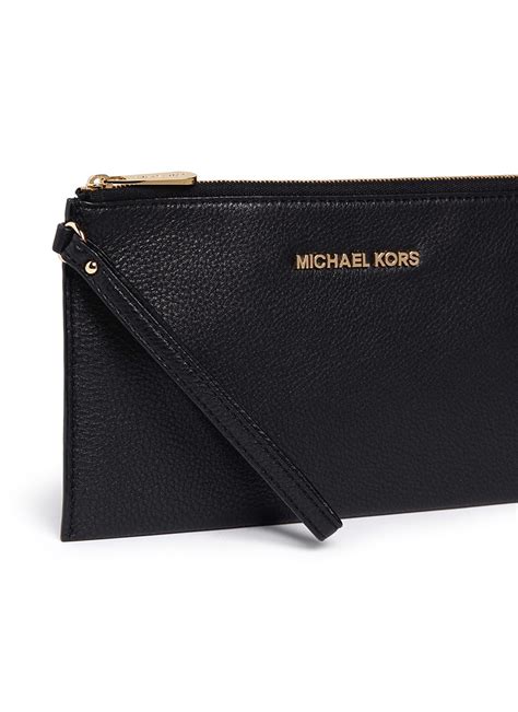 michael michael kors large bedford zip clutch size|Michael Kors Bedford Signature Clutch .